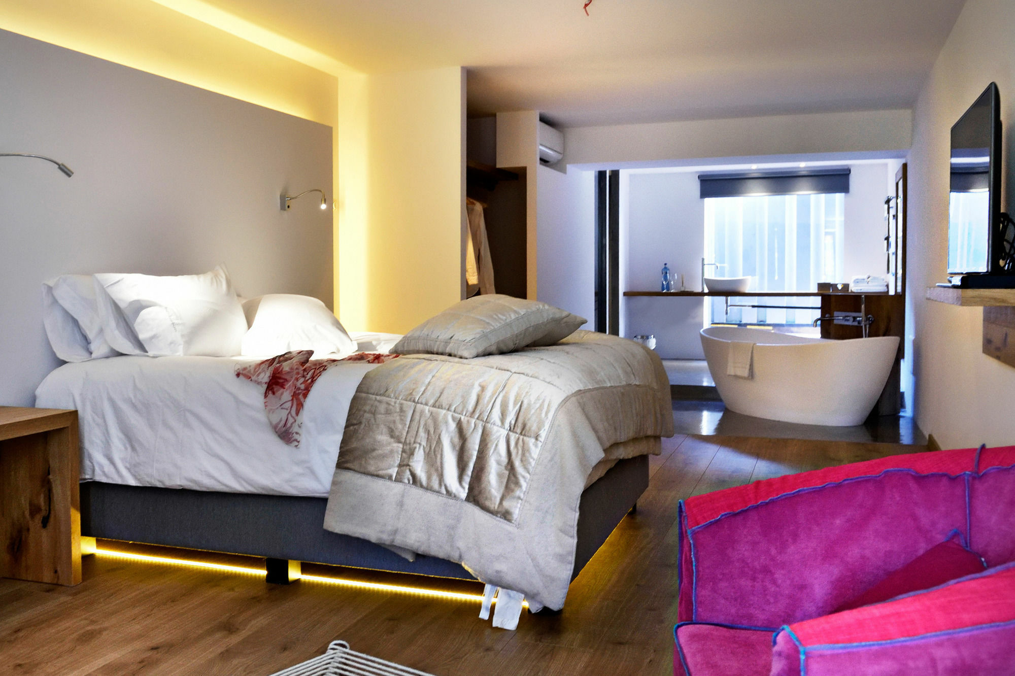 Boutique Hotel Urbisol Calders Exterior photo