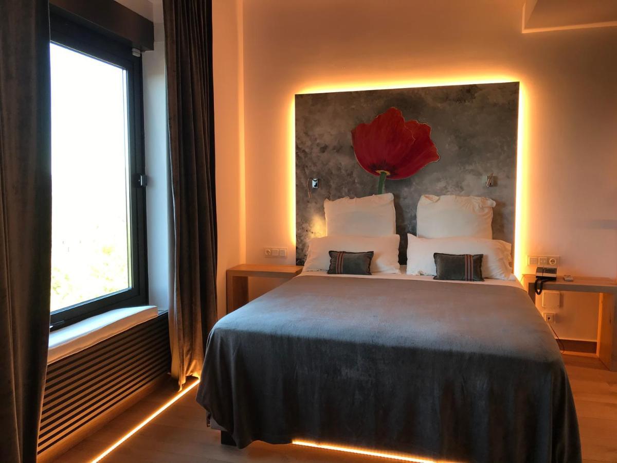Boutique Hotel Urbisol Calders Exterior photo